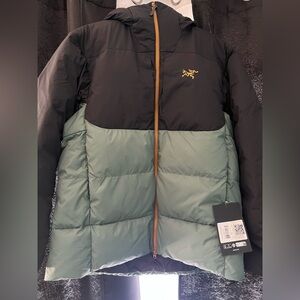 Arcteryx puffer jacket